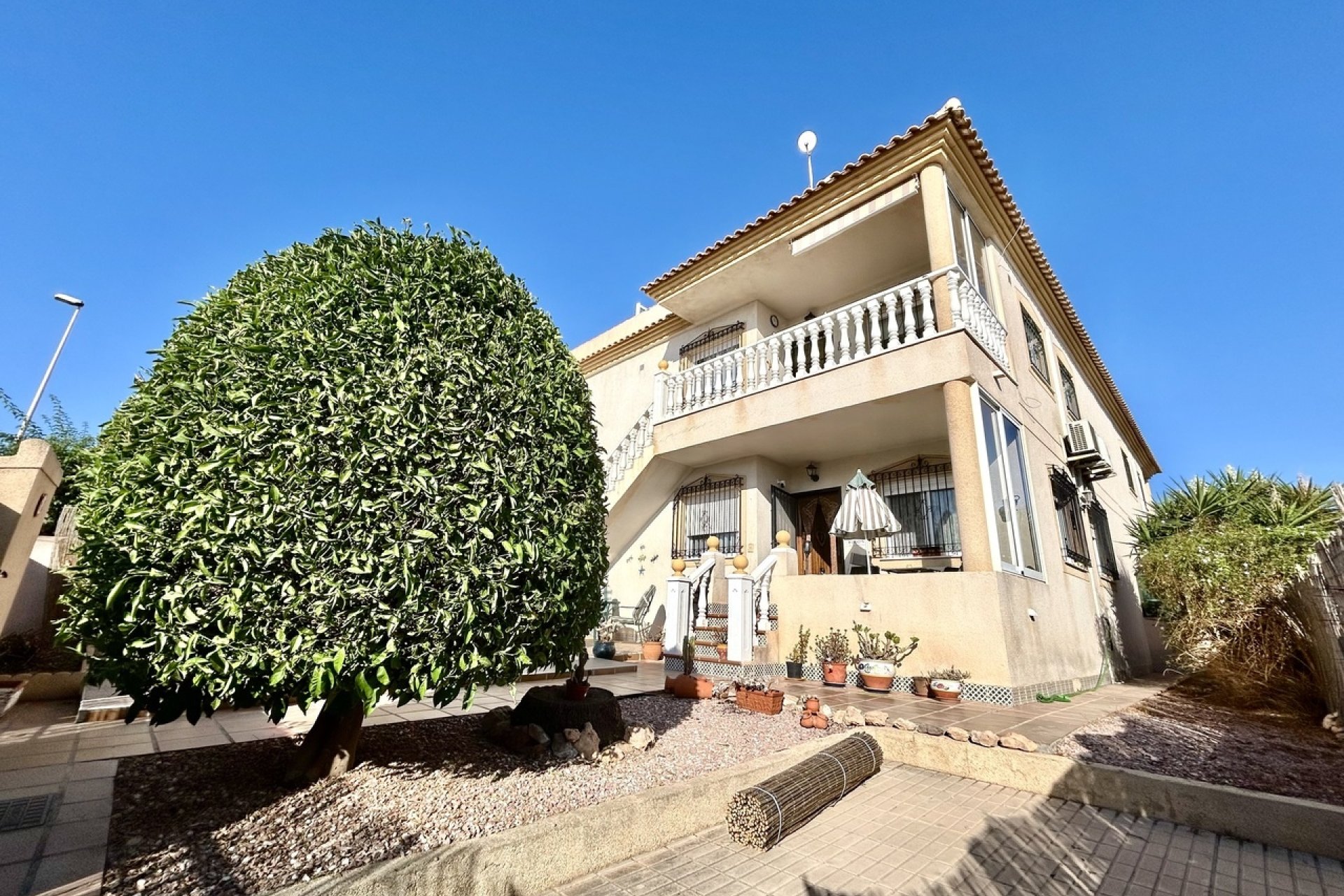 Herverkoop - Apartment -
Cabo Roig - Costa Blanca