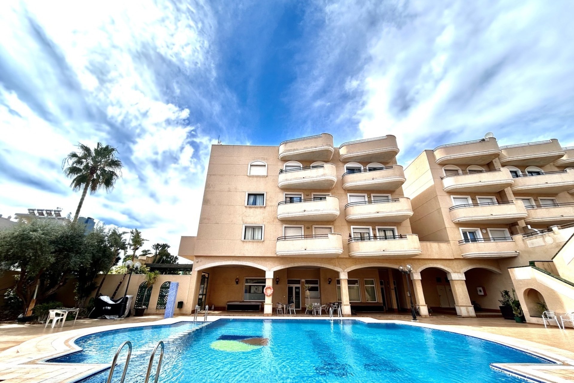 Herverkoop - Apartment -
Cabo Roig - Costa Blanca