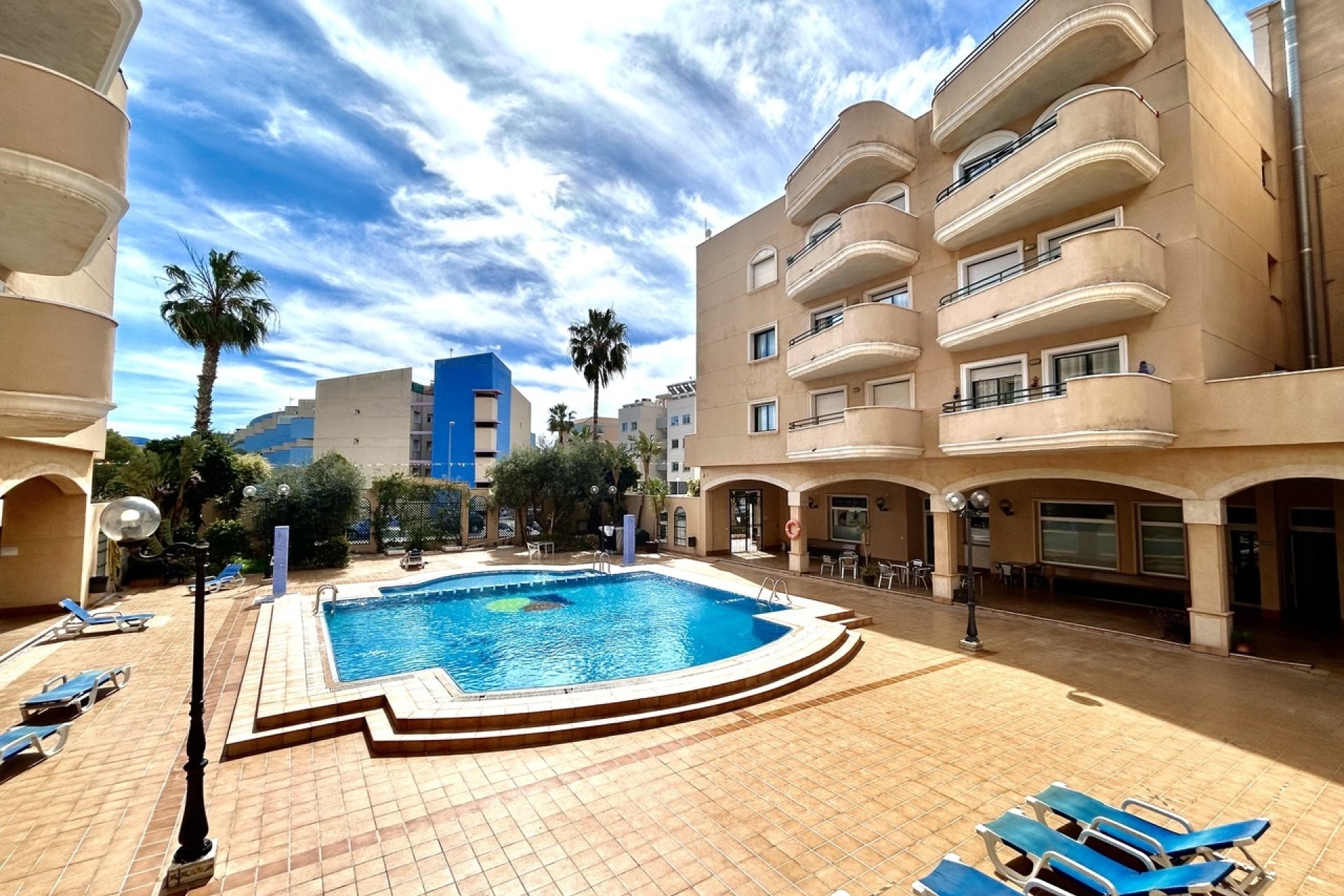 Herverkoop - Apartment -
Cabo Roig - Costa Blanca