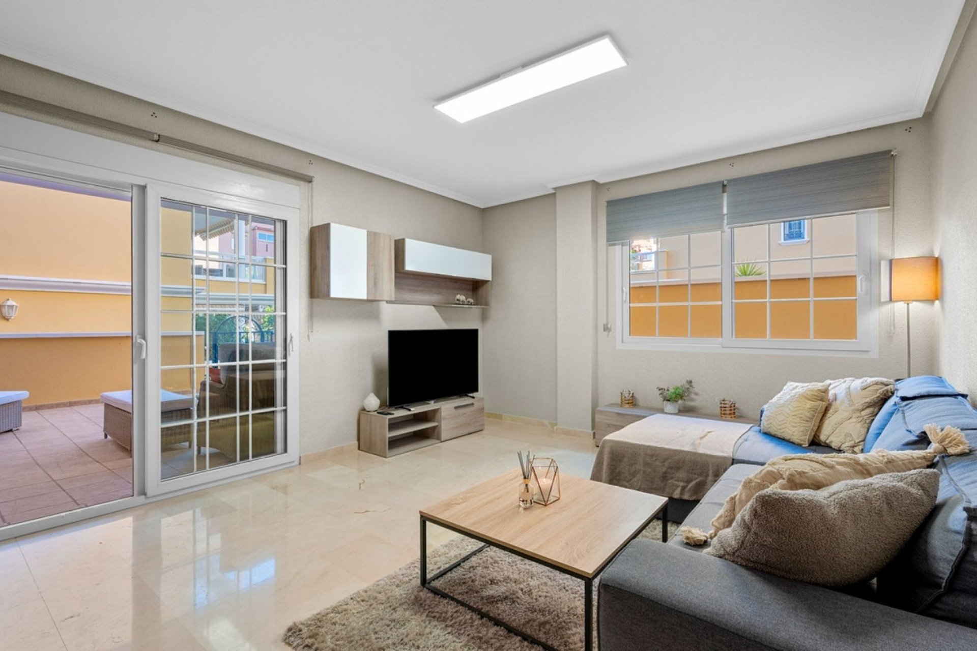 Herverkoop - Apartment -
Cabo Roig - Costa Blanca