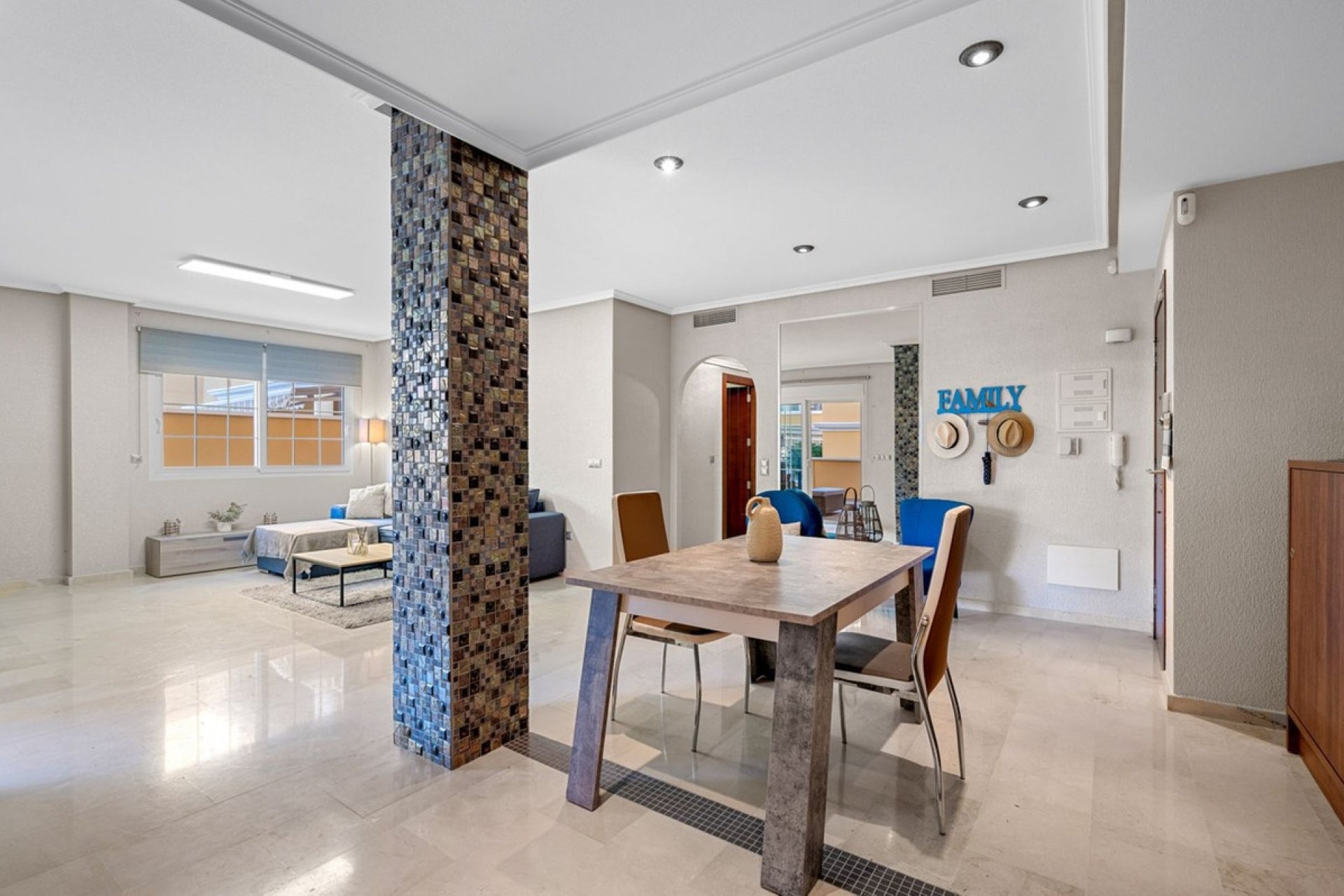 Herverkoop - Apartment -
Cabo Roig - Costa Blanca