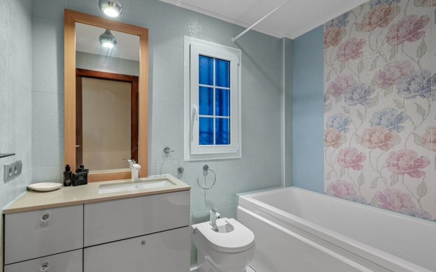 Herverkoop - Apartment -
Cabo Roig - Costa Blanca