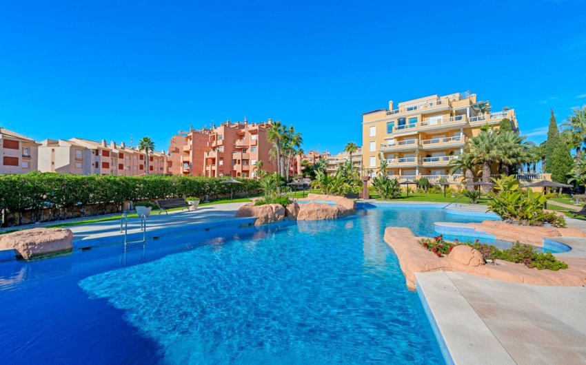 Herverkoop - Apartment -
Cabo Roig - Costa Blanca
