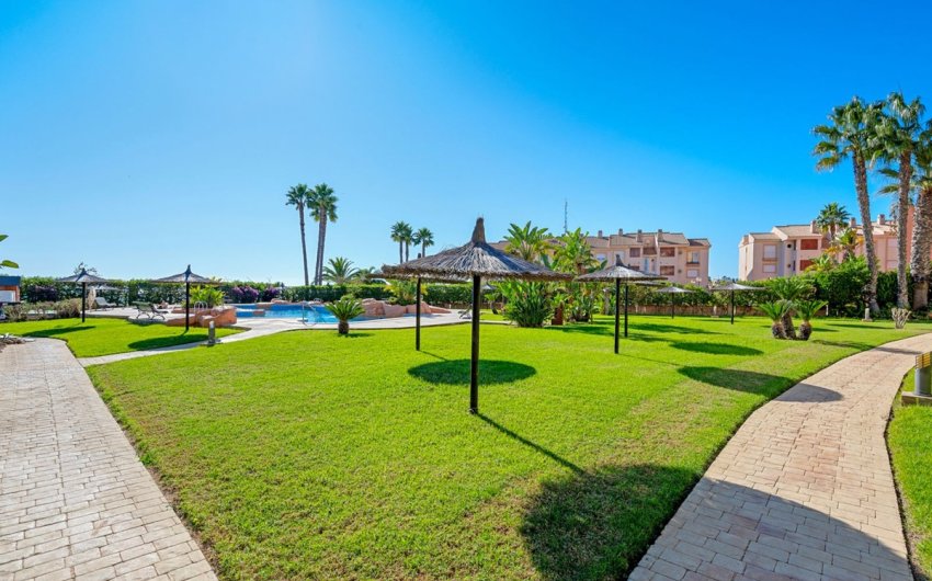 Herverkoop - Apartment -
Cabo Roig - Costa Blanca