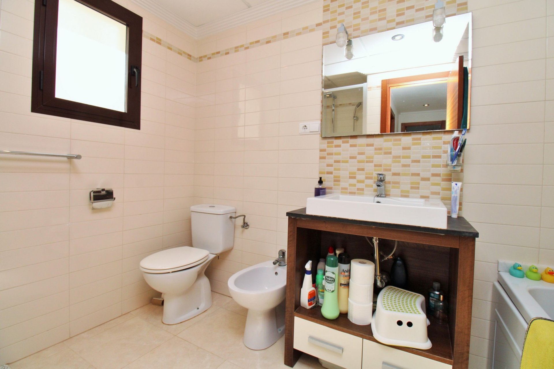 Herverkoop - Apartment -
Cabo Roig