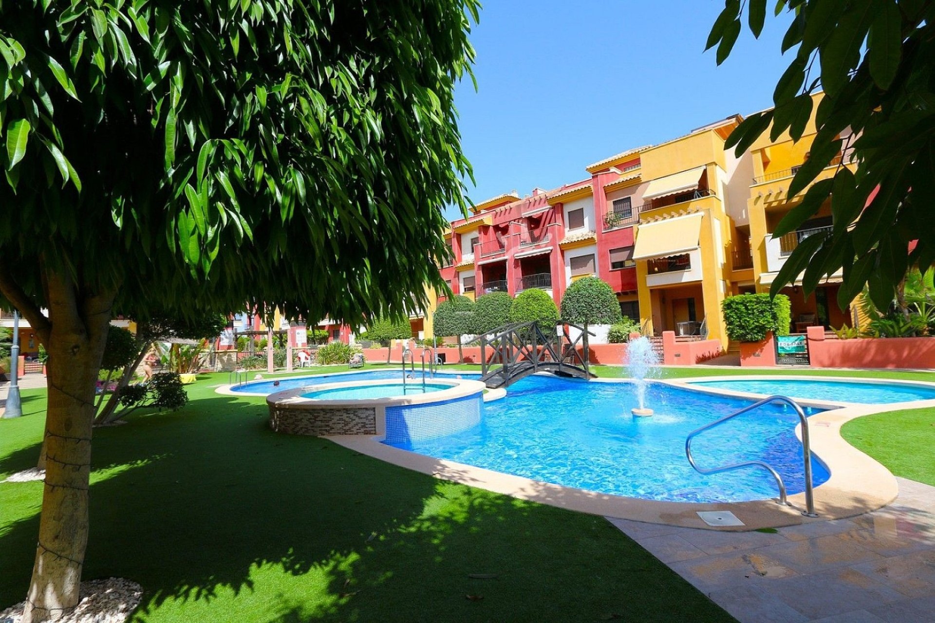 Herverkoop - Apartment -
Cabo Roig