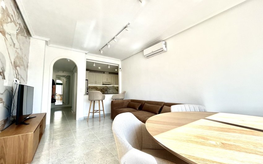 Herverkoop - Apartment -
Campoamor - Costa Blanca