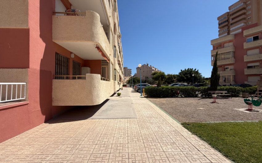 Herverkoop - Apartment -
Cartagena - Costa Blanca