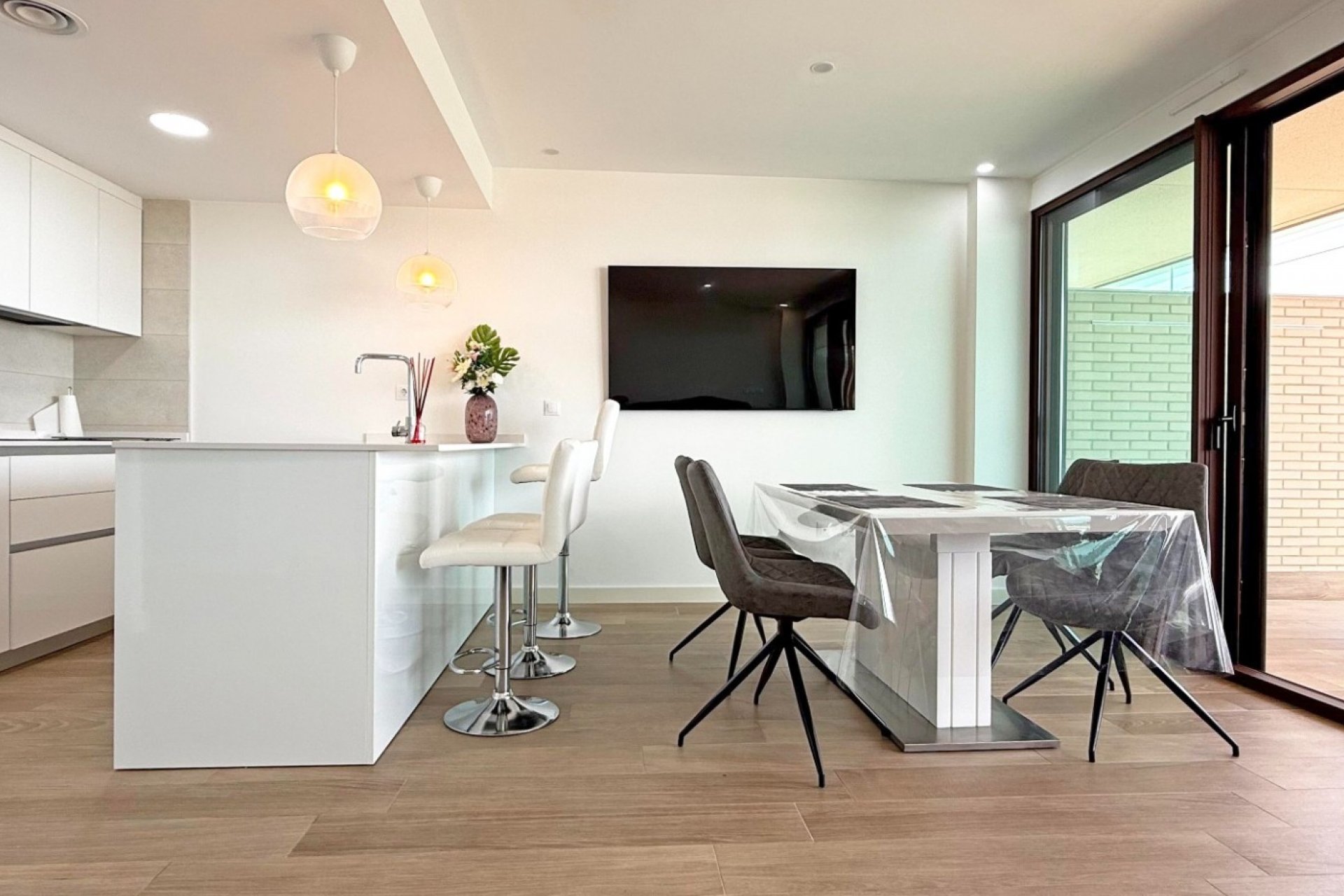 Herverkoop - Apartment -
Cartagena - Playa Honda