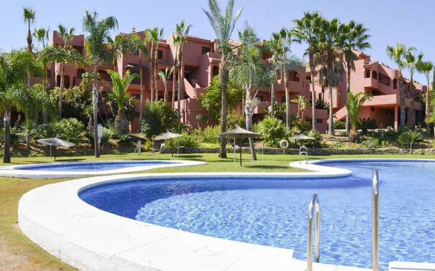 Herverkoop - Apartment -
Casares Playa - Costa del Sol