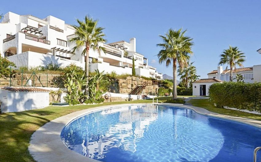 Herverkoop - Apartment -
Casares Playa - Costa del Sol