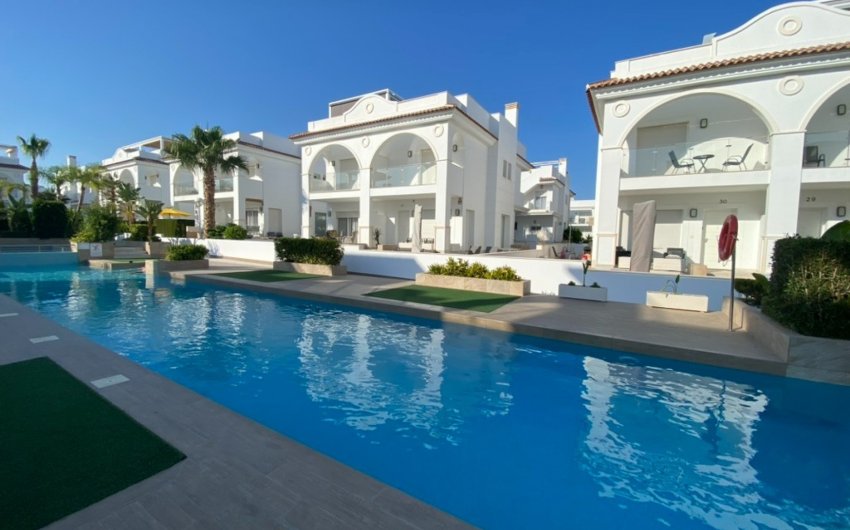 Herverkoop - Apartment -
Ciudad Quesada