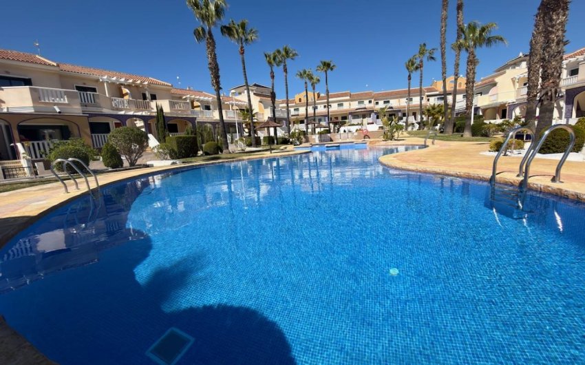 Herverkoop - Apartment -
Ciudad Quesada