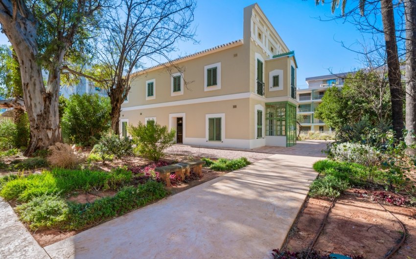 Herverkoop - Apartment -
Denia - Puerto