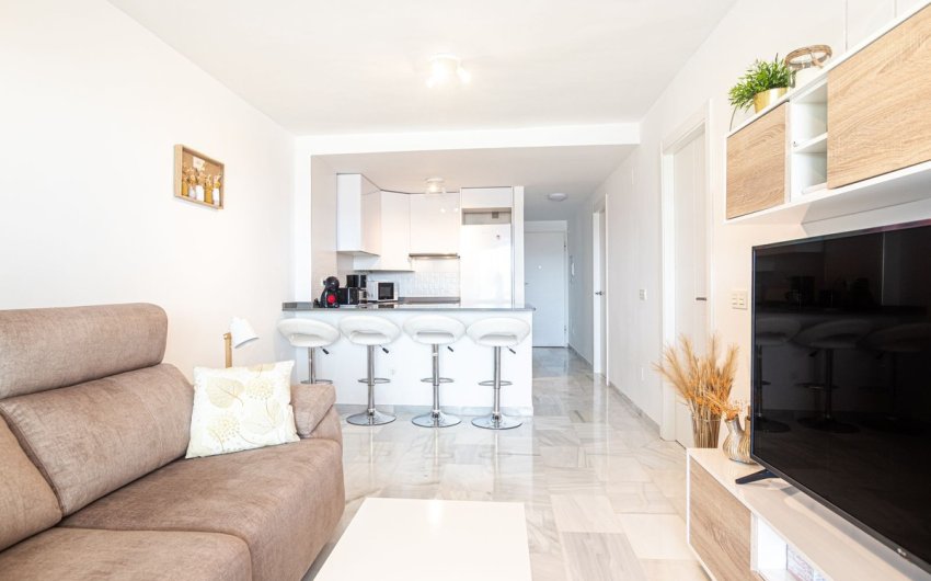 Herverkoop - Apartment -
Doña Julia - Inland