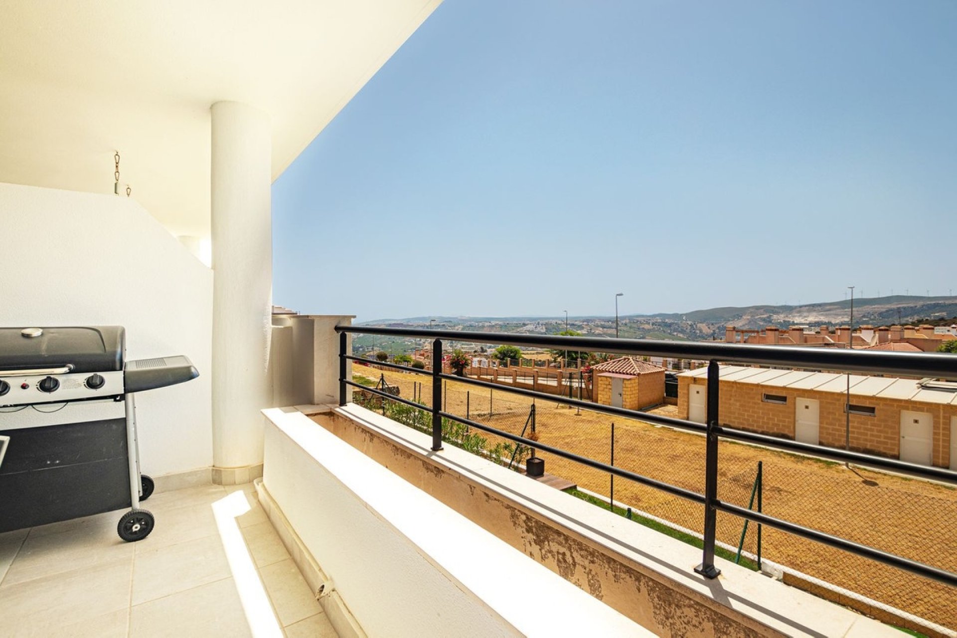 Herverkoop - Apartment -
Doña Julia - Inland