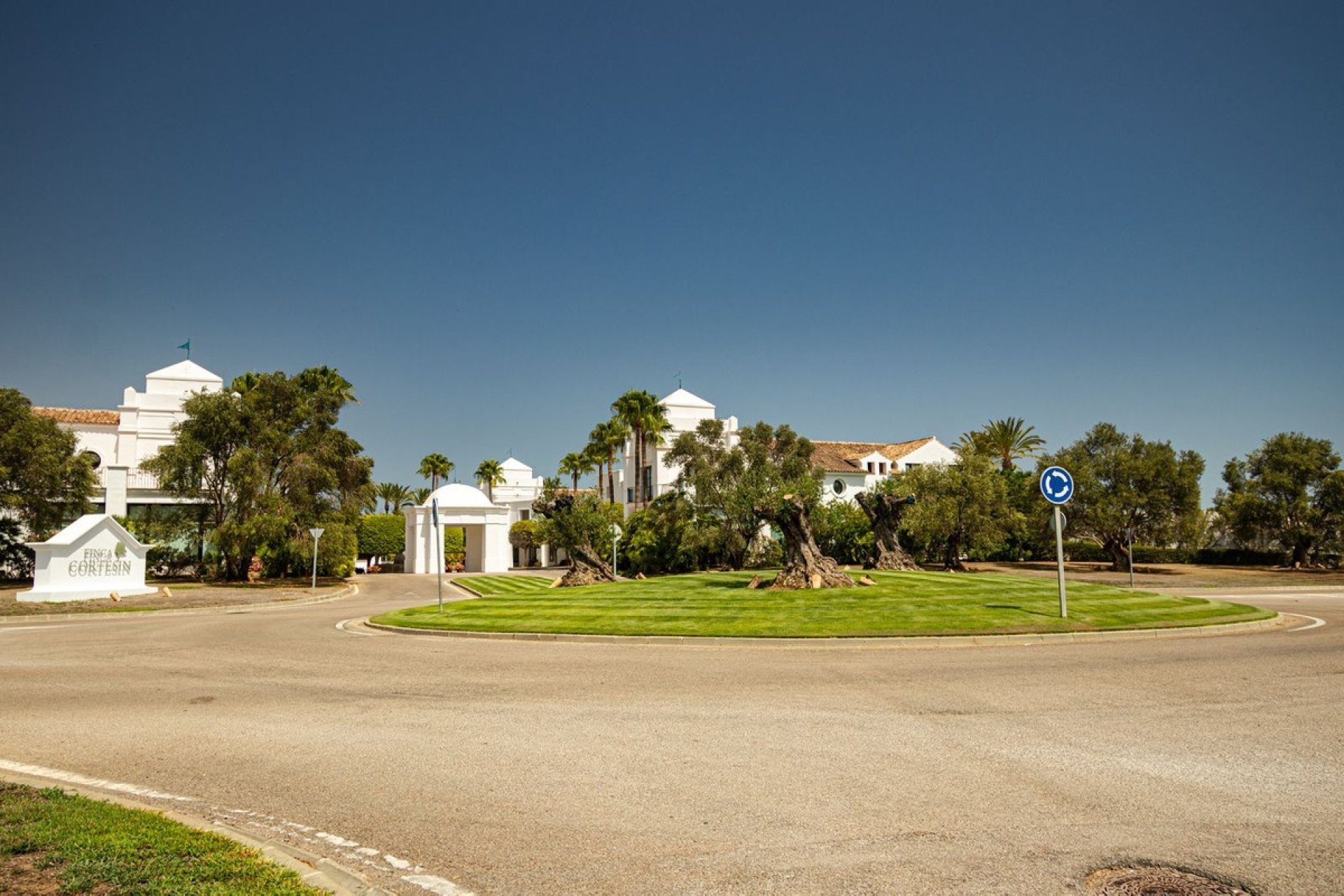 Herverkoop - Apartment -
Doña Julia - Inland