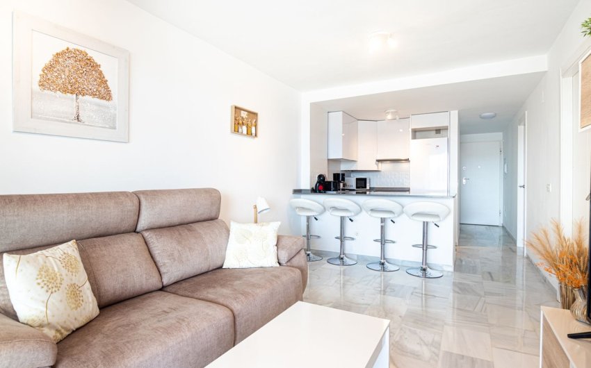 Herverkoop - Apartment -
Doña Julia - Inland