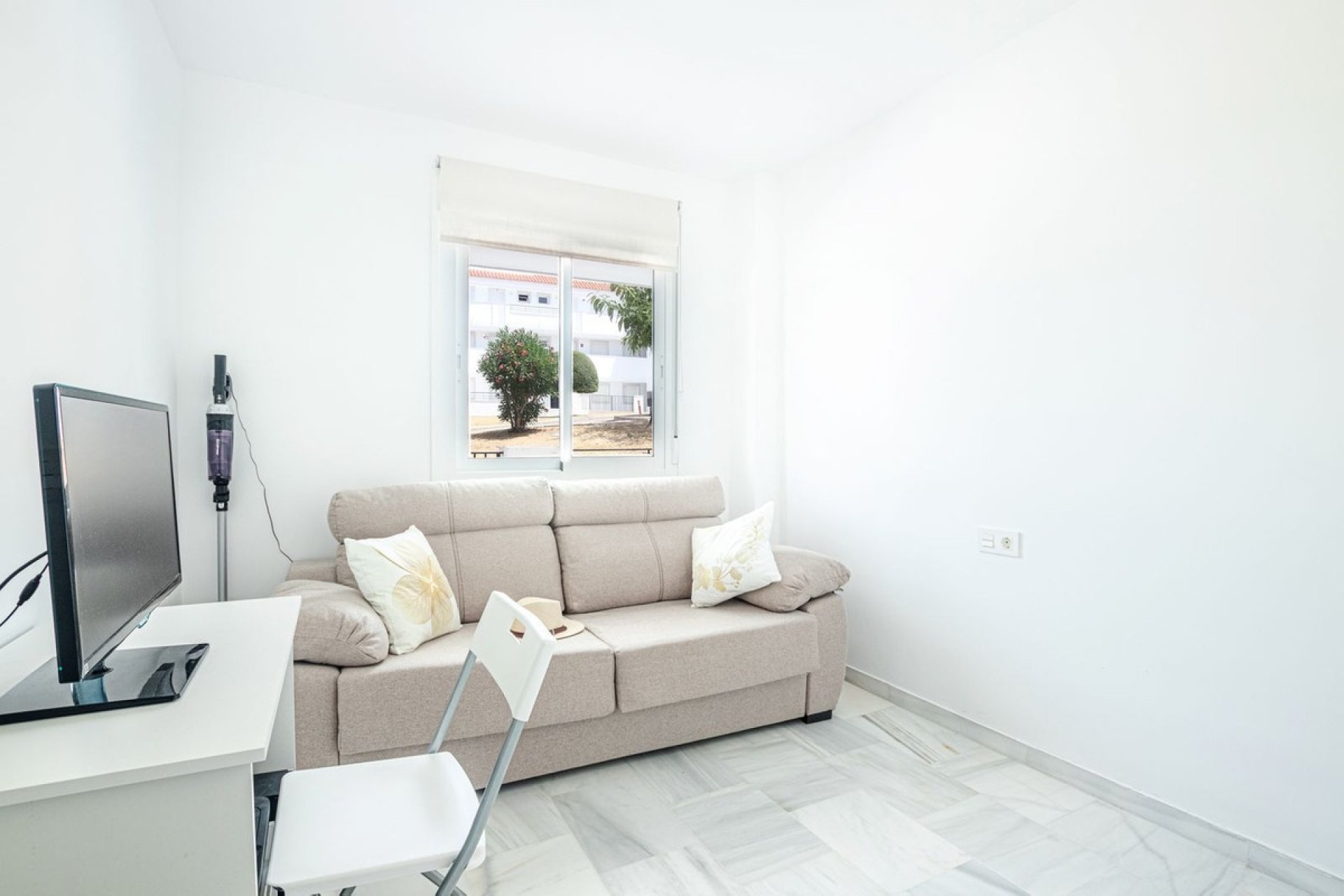 Herverkoop - Apartment -
Doña Julia - Inland