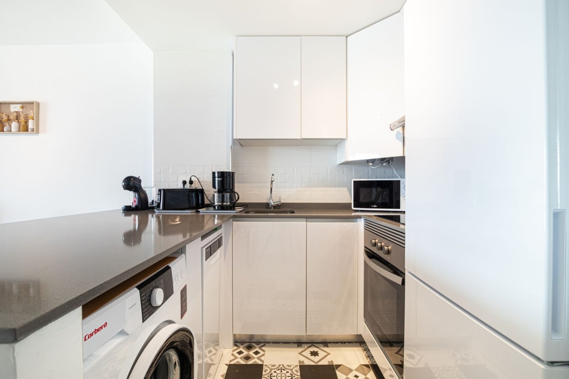 Herverkoop - Apartment -
Doña Julia - Inland