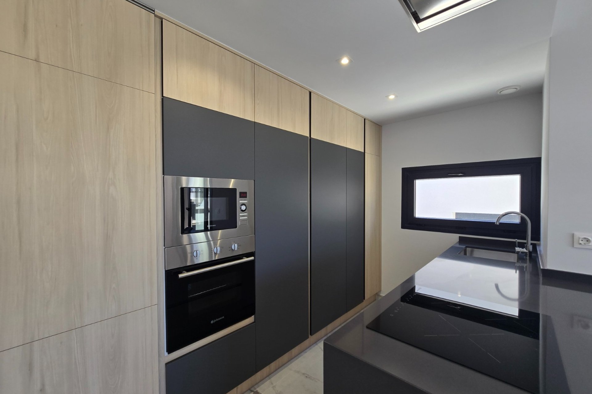 Herverkoop - Apartment / Flat * -
Orihuela Costa - Los Altos *