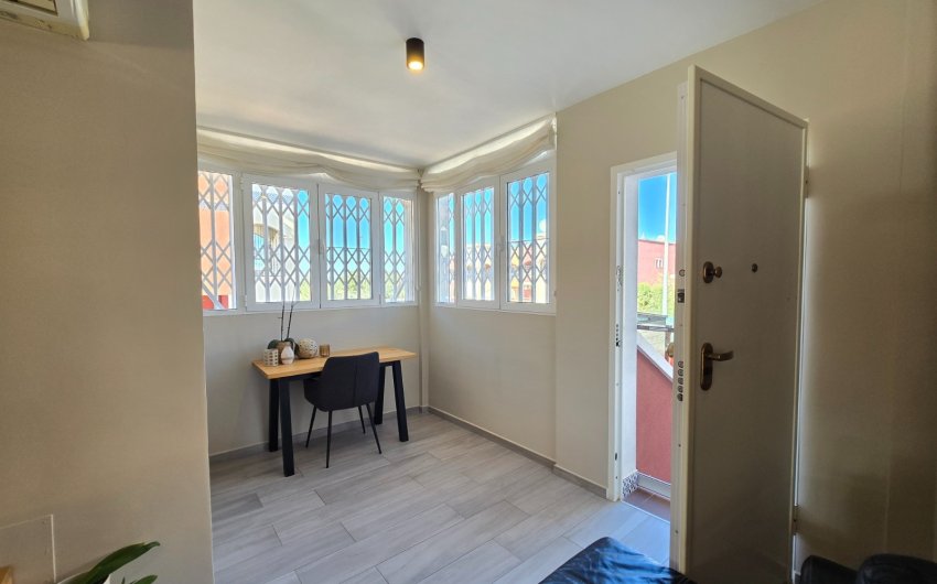 Herverkoop - Apartment / Flat * -
Orihuela Costa * - Los Altos *