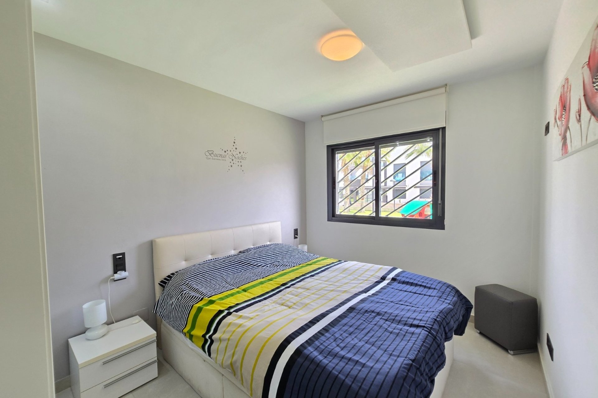 Herverkoop - Apartment / Flat * -
Orihuela Costa * - Punta Prima *