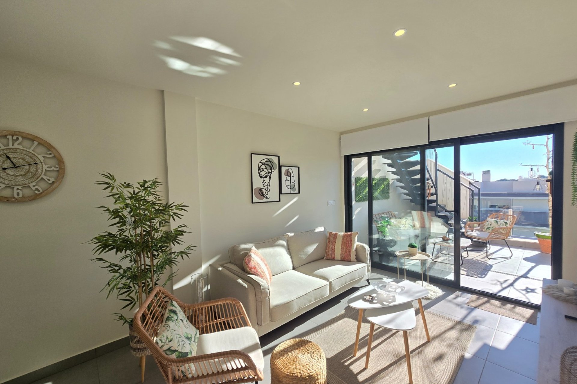 Herverkoop - Apartment / Flat * -
Orihuela Costa * - Villamartín *