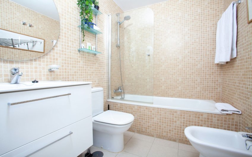 Herverkoop - Apartment -
Fuengirola