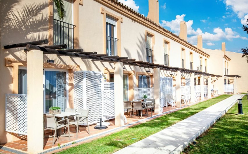 Herverkoop - Apartment -
Fuengirola