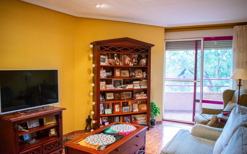 Herverkoop - Apartment -
Guardamar del Segura - Center