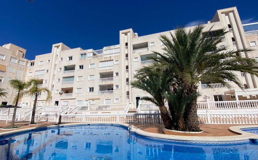 Herverkoop - Apartment -
Guardamar del Segura - El Edén