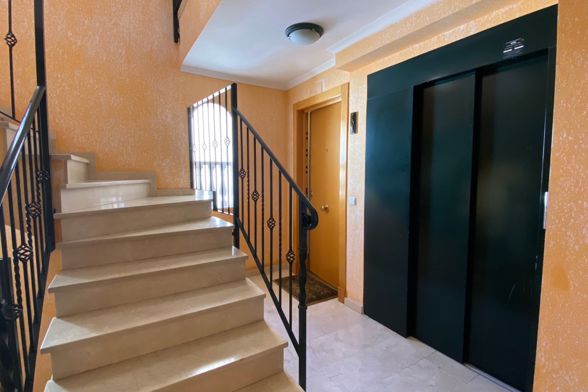 Herverkoop - Apartment -
Guardamar del Segura - El Edén