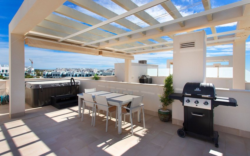 Herverkoop - Apartment -
Guardamar del Segura - El Raso