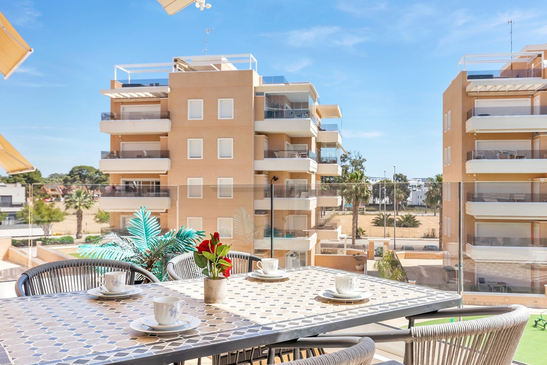 Herverkoop - Apartment -
Guardamar del Segura - El Raso