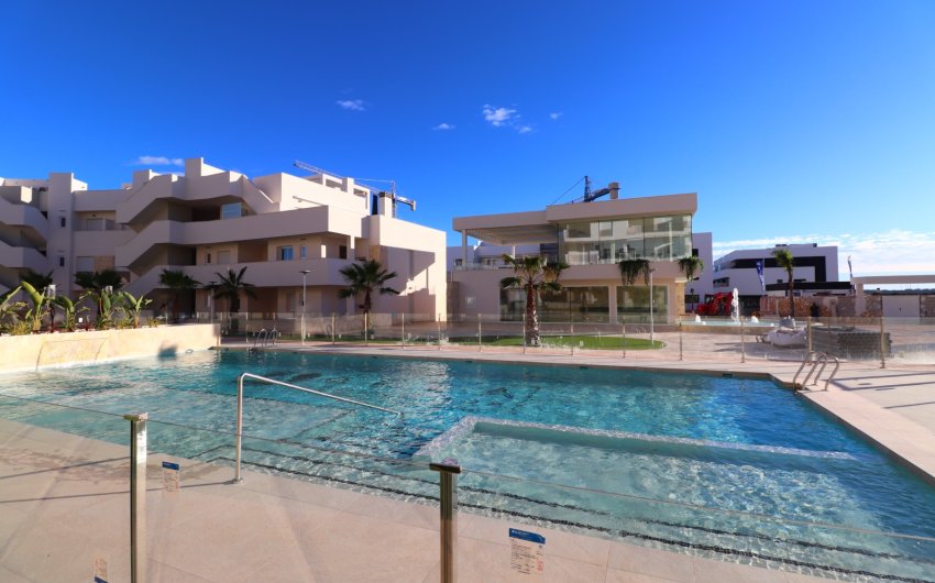 Herverkoop - Apartment -
Guardamar del Segura - El Raso