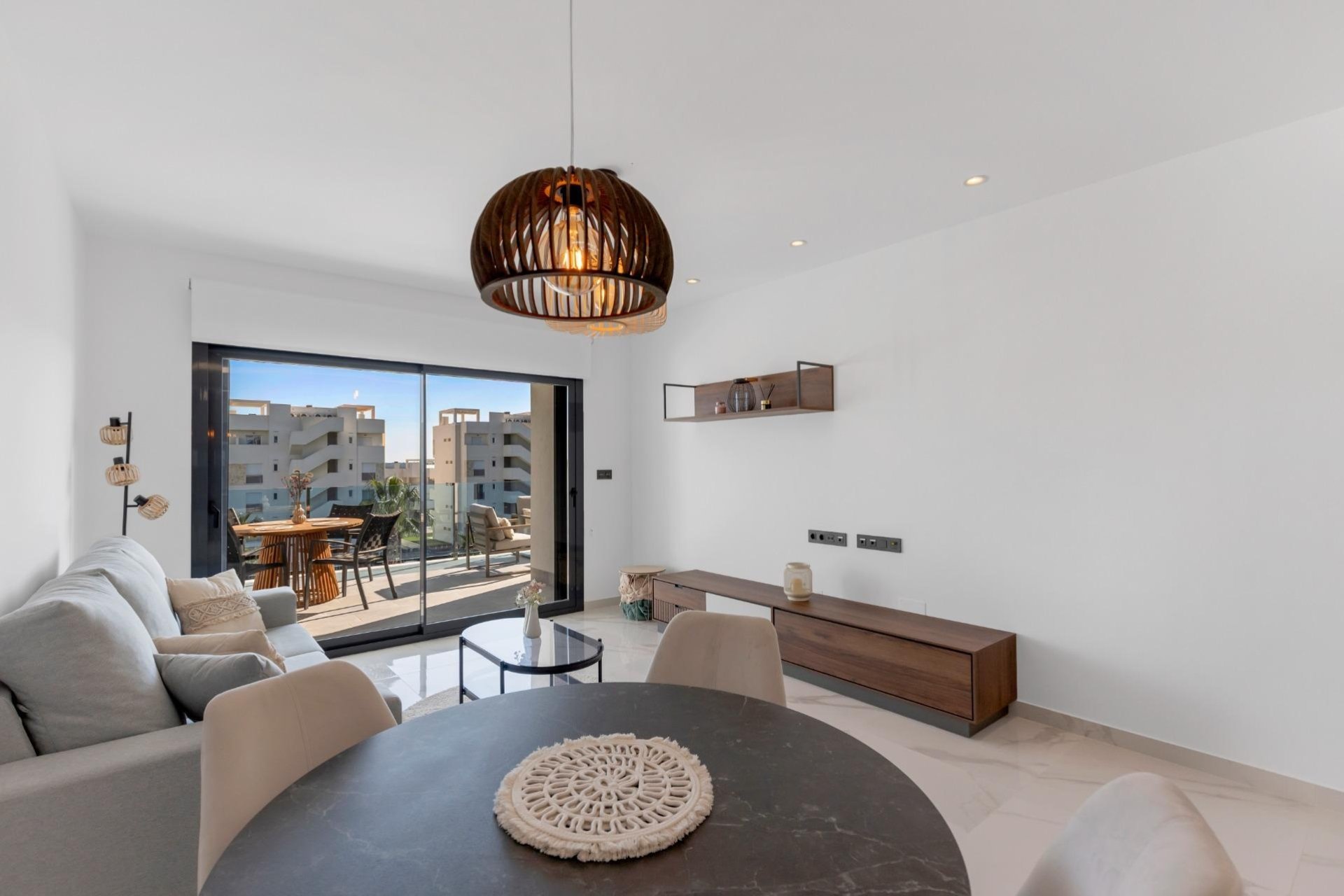 Herverkoop - Apartment -
Guardamar del Segura - El Raso