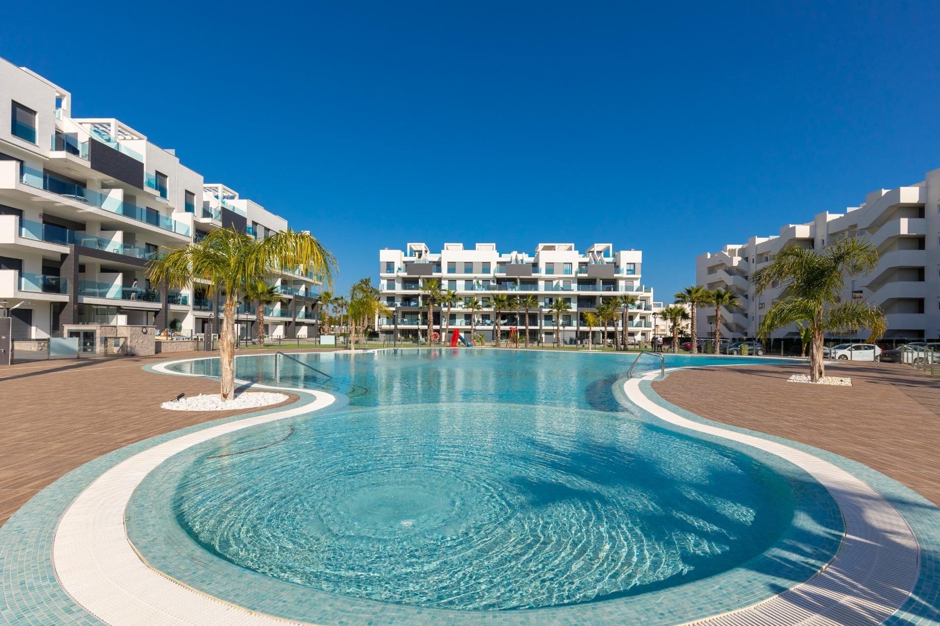 Herverkoop - Apartment -
Guardamar del Segura - El Raso