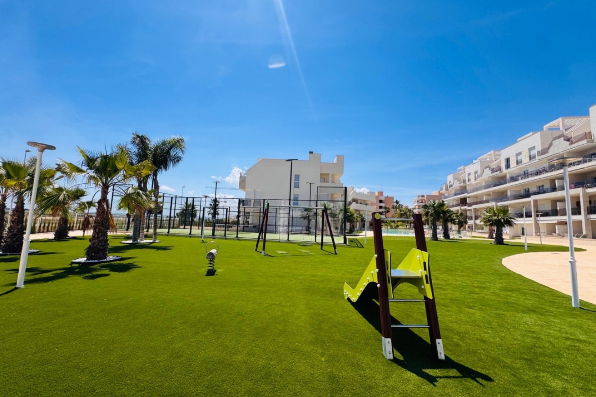 Herverkoop - Apartment -
Guardamar del Segura - El Raso