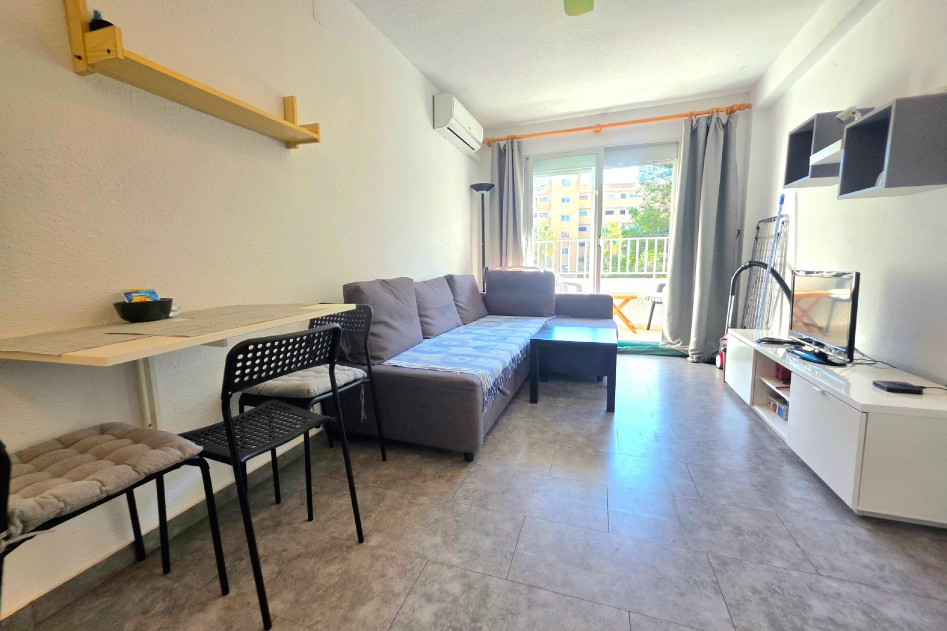 Herverkoop - Apartment -
Guardamar del Segura - Pinomar