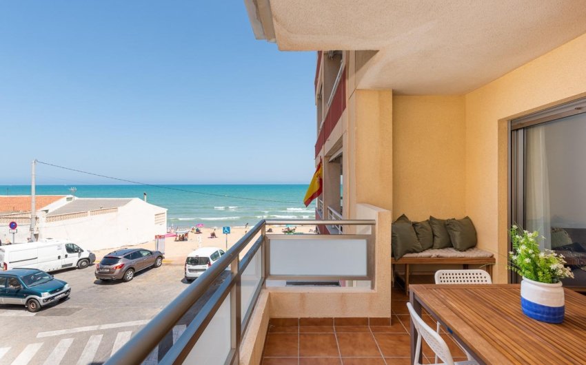 Herverkoop - Apartment -
Guardamar del Segura - Pueblo