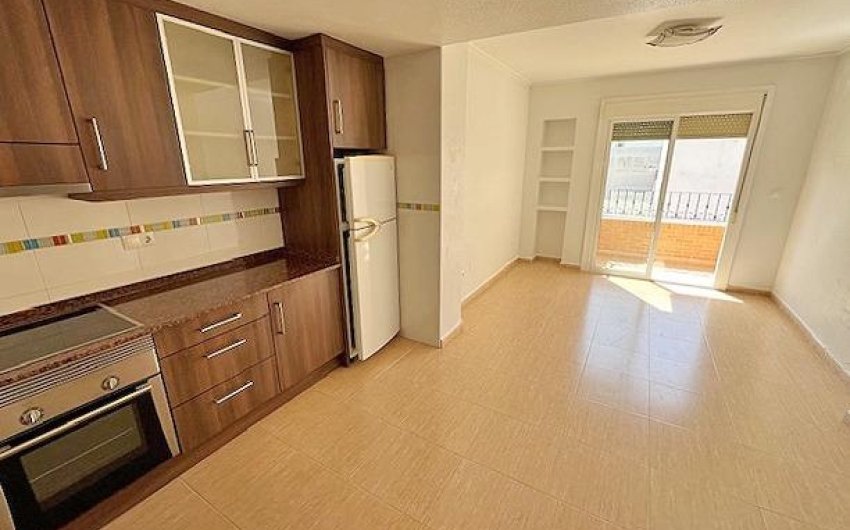 Herverkoop - Apartment -
Guardamar del Segura - Pueblo