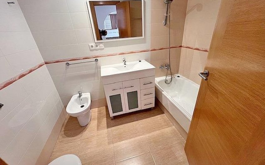 Herverkoop - Apartment -
Guardamar del Segura - Pueblo