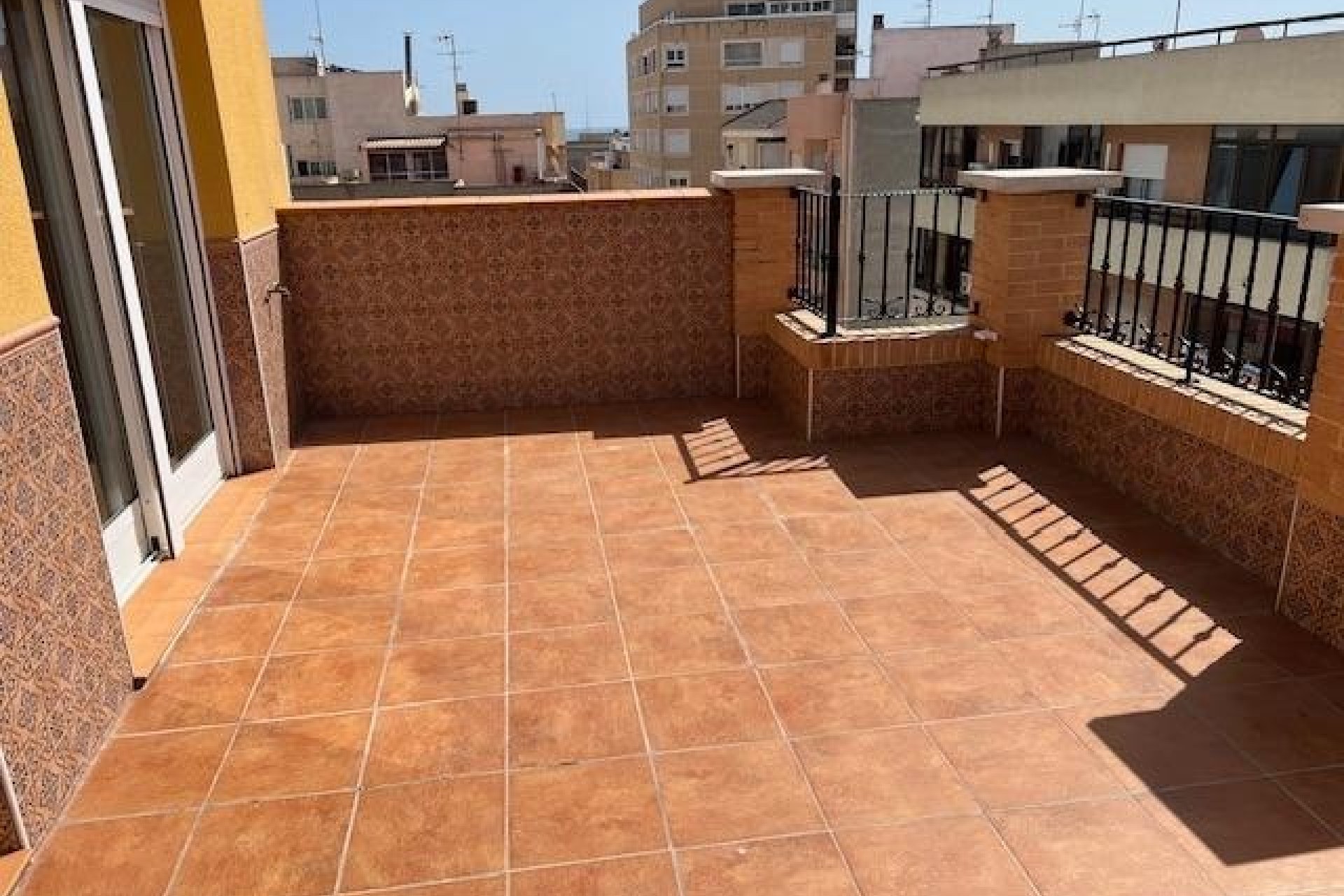 Herverkoop - Apartment -
Guardamar del Segura - Pueblo