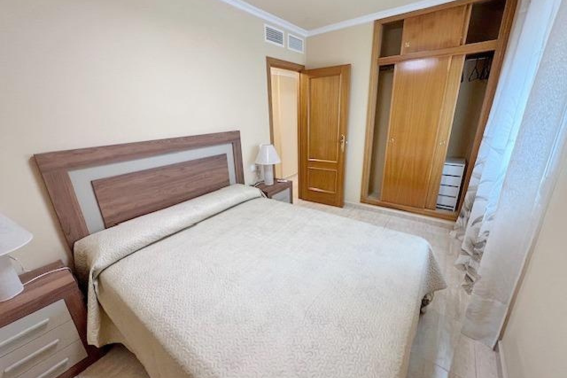 Herverkoop - Apartment -
Guardamar del Segura - Puerto Deportivo