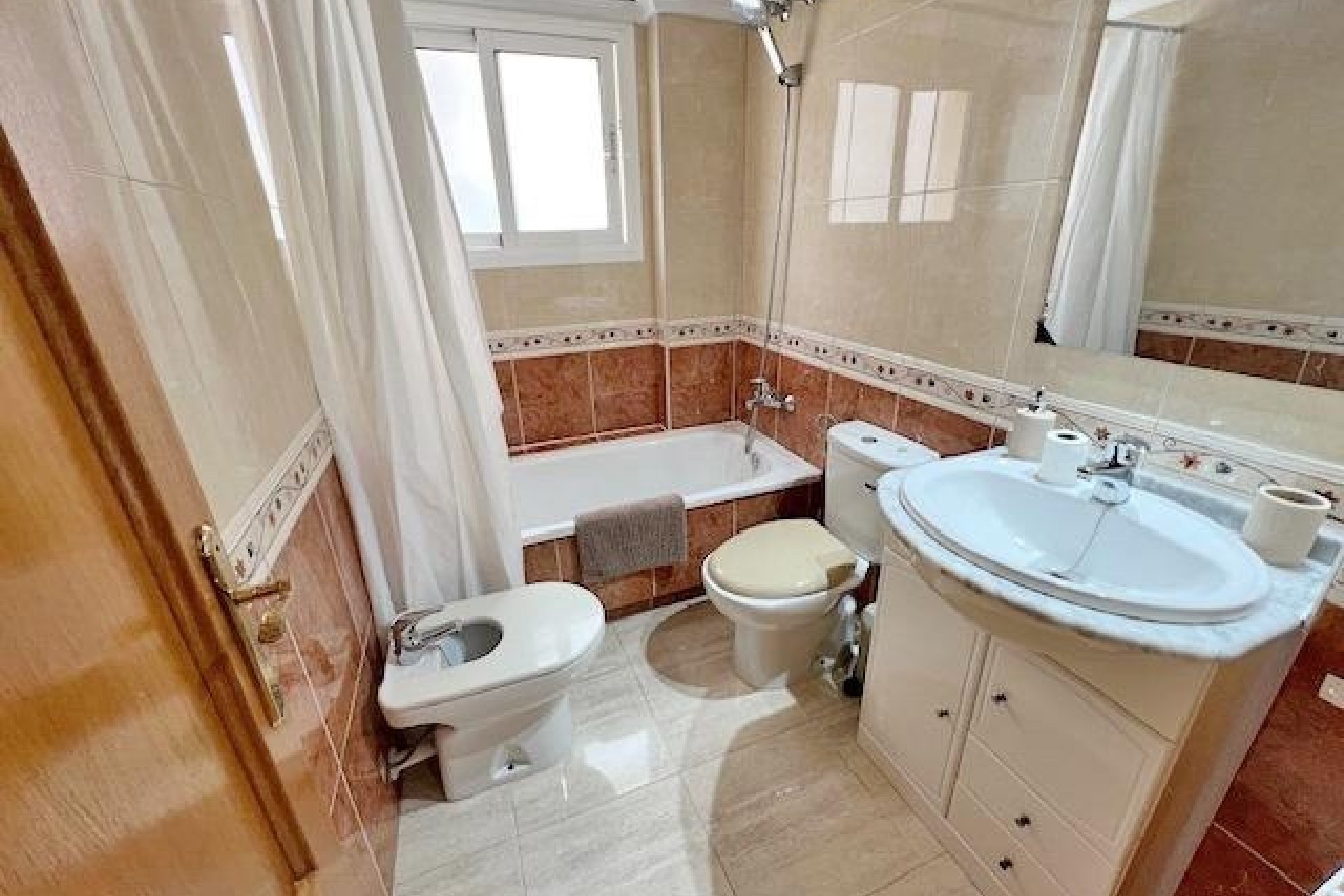 Herverkoop - Apartment -
Guardamar del Segura - Puerto Deportivo