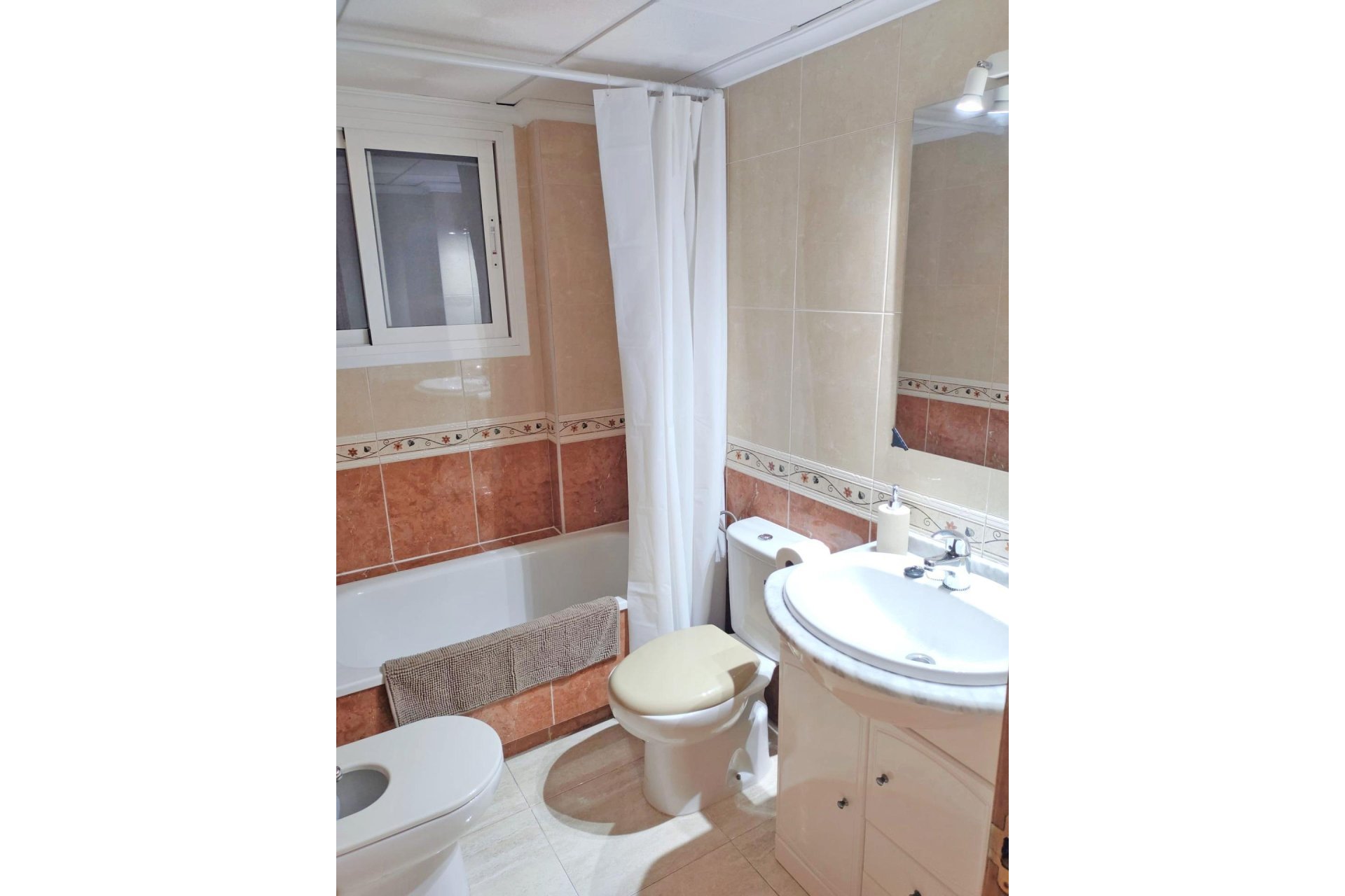 Herverkoop - Apartment -
Guardamar del Segura - Puerto Deportivo