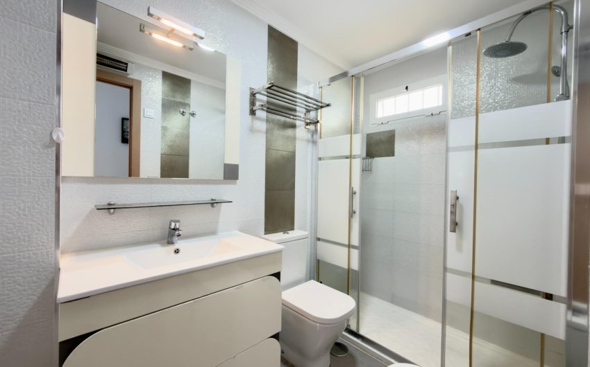 Herverkoop - Apartment -
Guardamar del Segura - Urbanizaciones