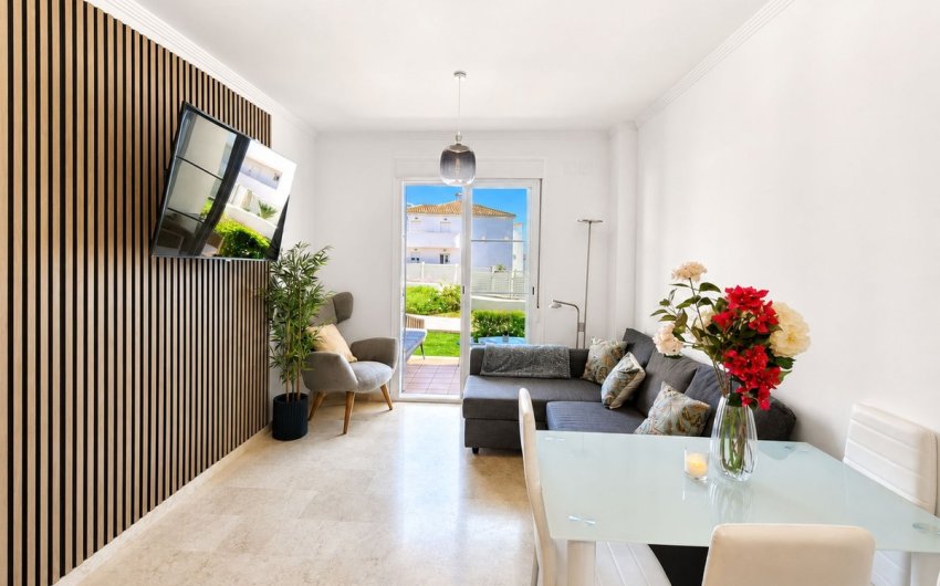 Herverkoop - Apartment -
La Duquesa - Costa del Sol
