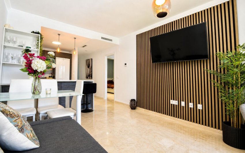 Herverkoop - Apartment -
La Duquesa - Costa del Sol